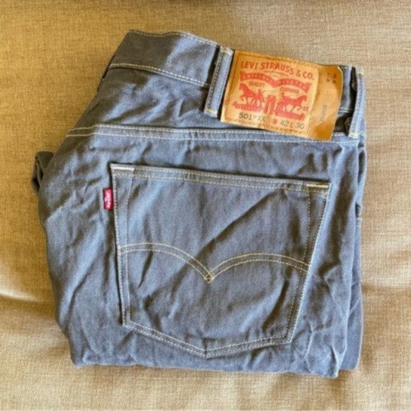 Levi’s Men’s Red Tab 501XX Jeans. Size 42x30.